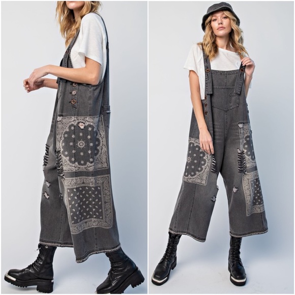 017  Vintage Wash Paisley Print Black Oversized Overalls - Picture 4 of 4